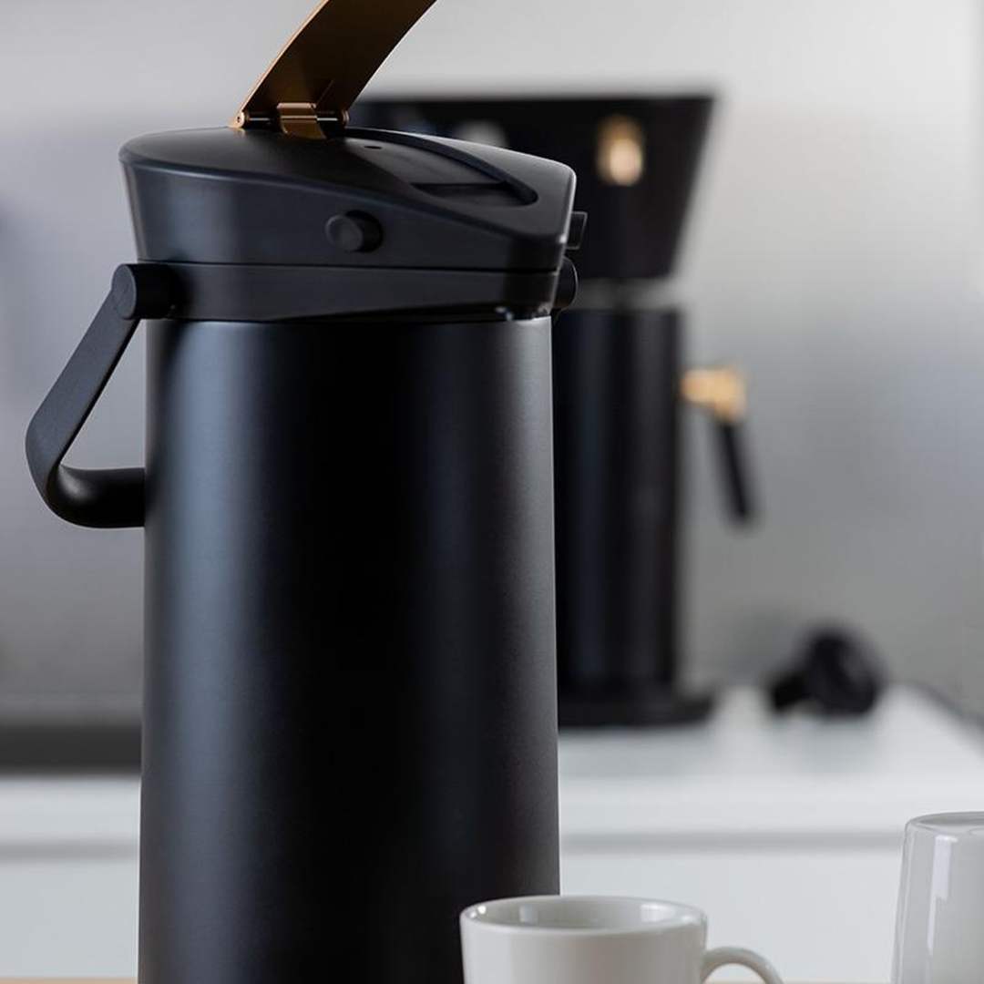 Filbii 2L Thermoskanne schwarz Tchibo